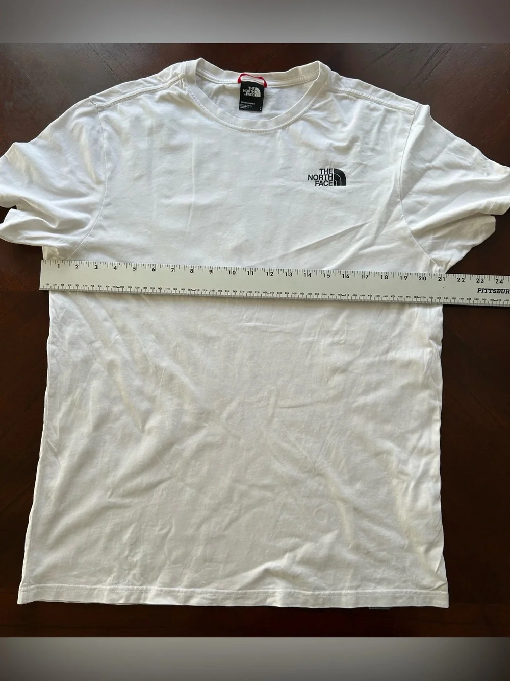 The North Face White Short Sleeve Logo Crew Tee size L